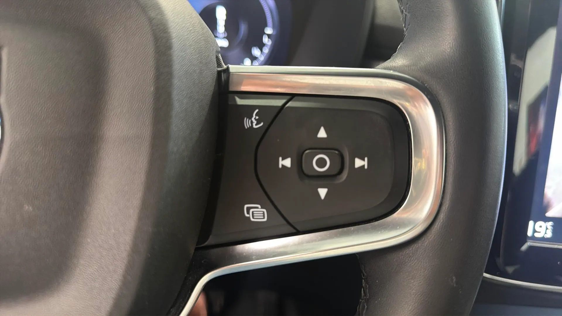 Volvo XC40 1.5 T4 Twin Recharge Plus Bright - foto 21