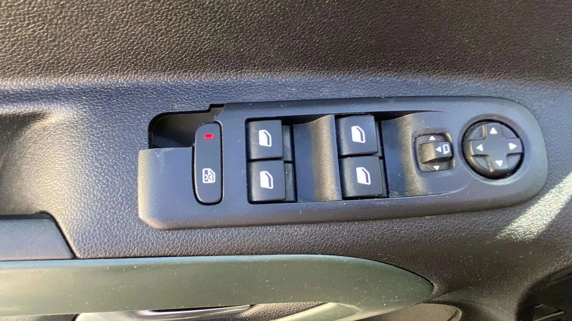 Citroën Berlingo Talla M BlueHDi 100 Shine - foto 20