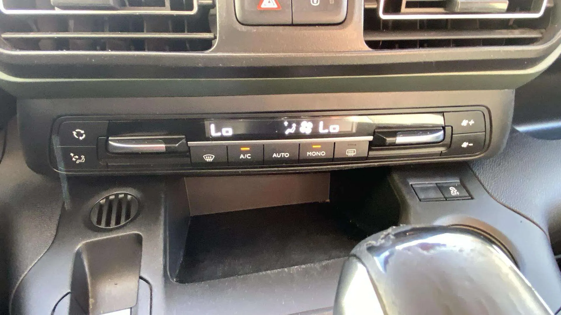 Citroën Berlingo Talla M BlueHDi 100 Shine - foto 19