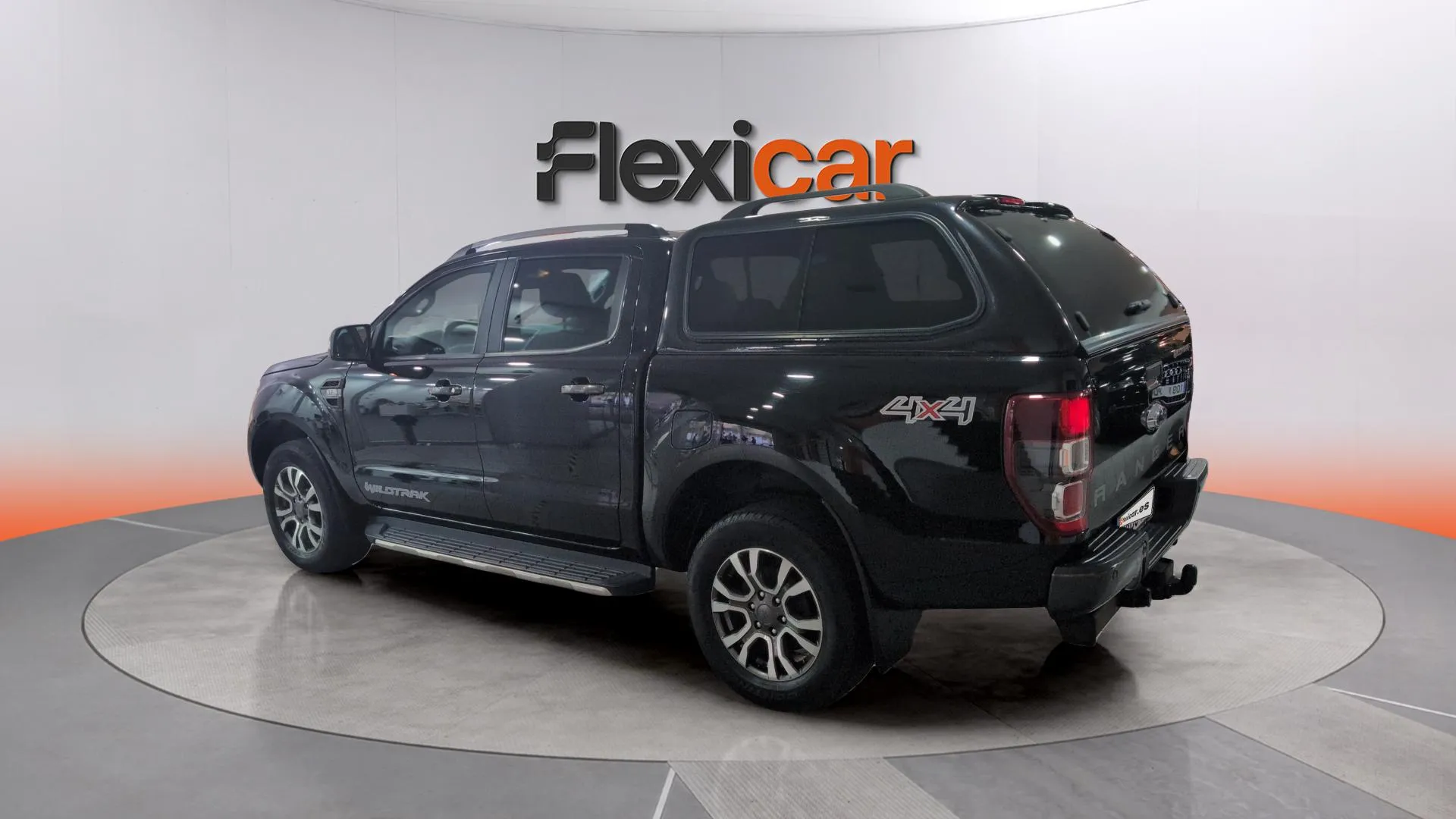 Ford Ranger 3.2 TDCi 4x4 Dob Cab Wildtrack - foto 5