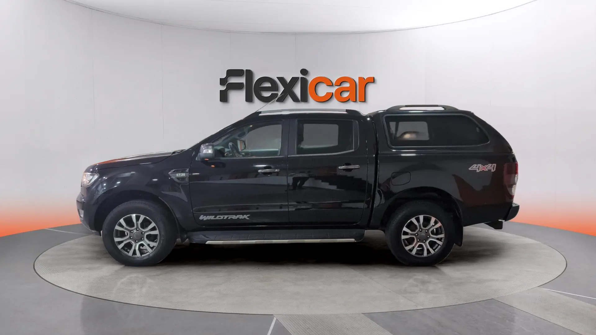 Ford Ranger 3.2 TDCi 4x4 Dob Cab Wildtrack - foto 4