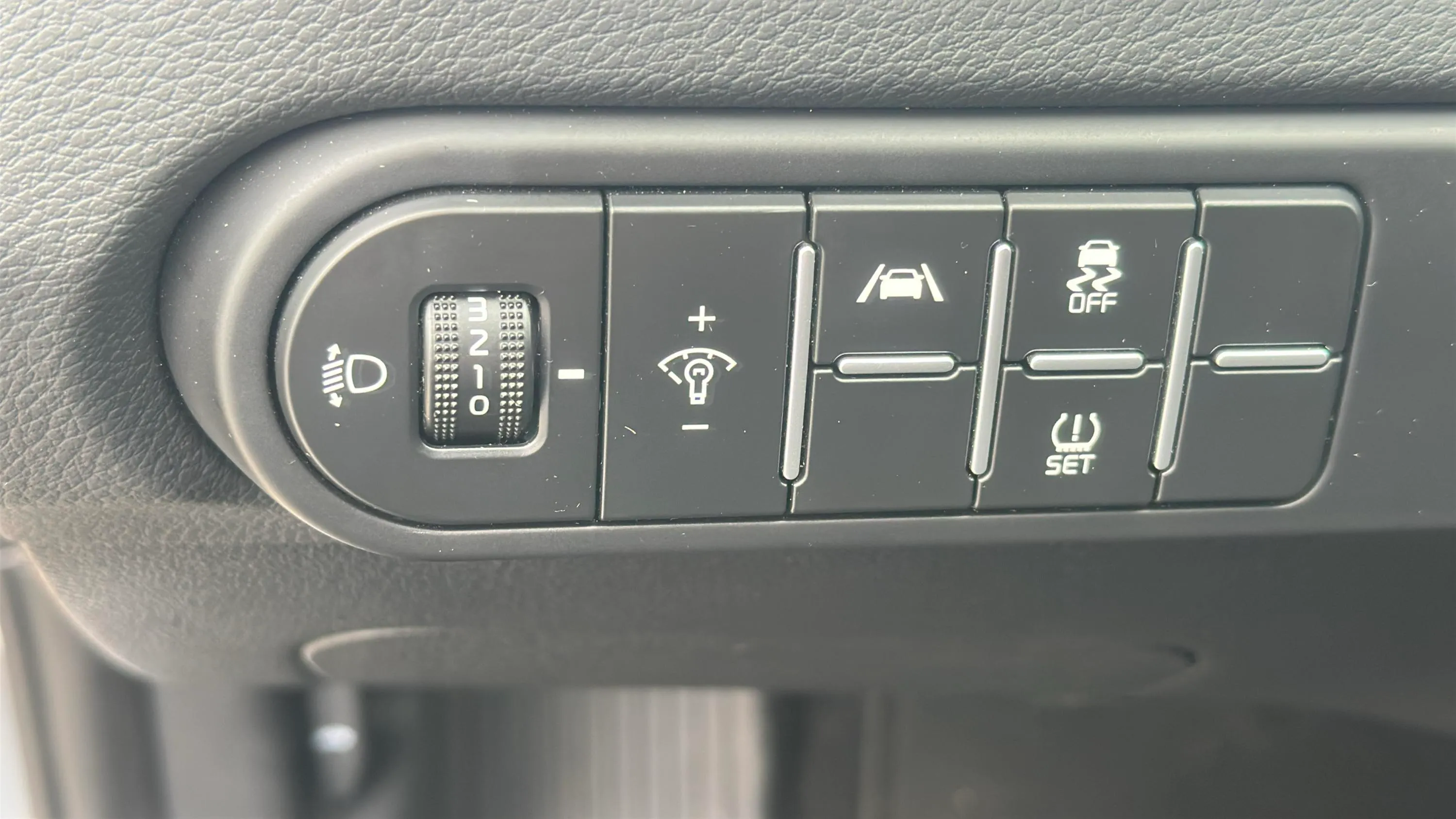 Kia XCeed 1.0 T-GDi Drive - foto 18