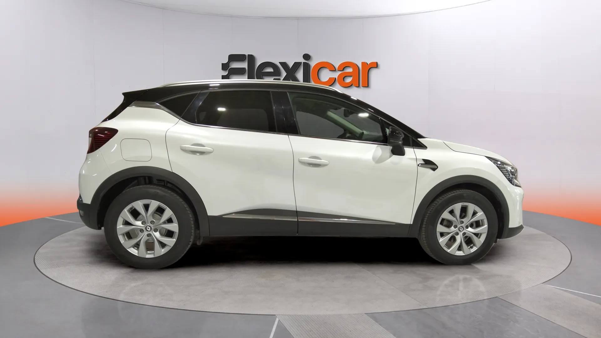 Renault Captur equilibre TCe - foto 8
