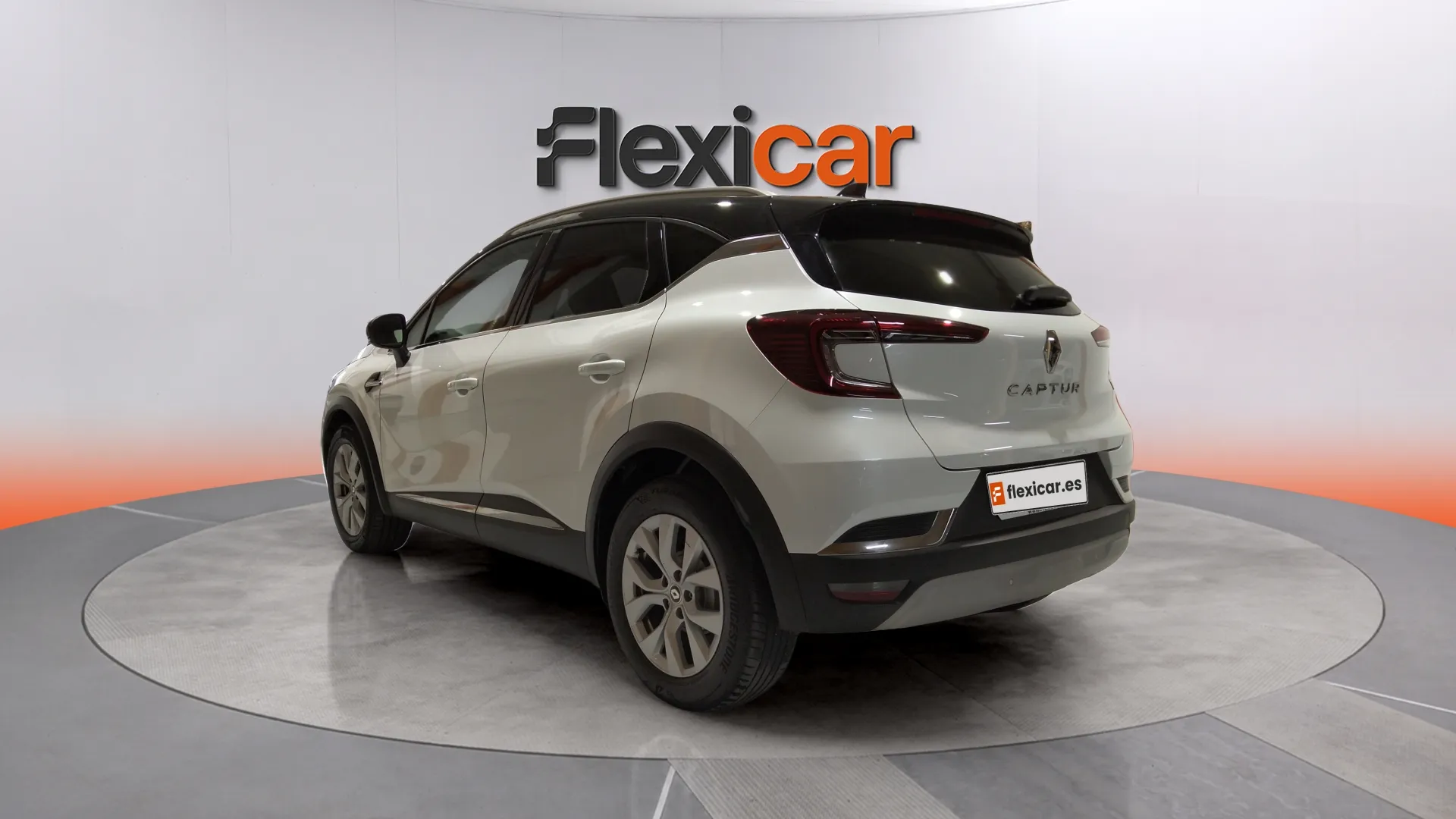 Renault Captur equilibre TCe - foto 5