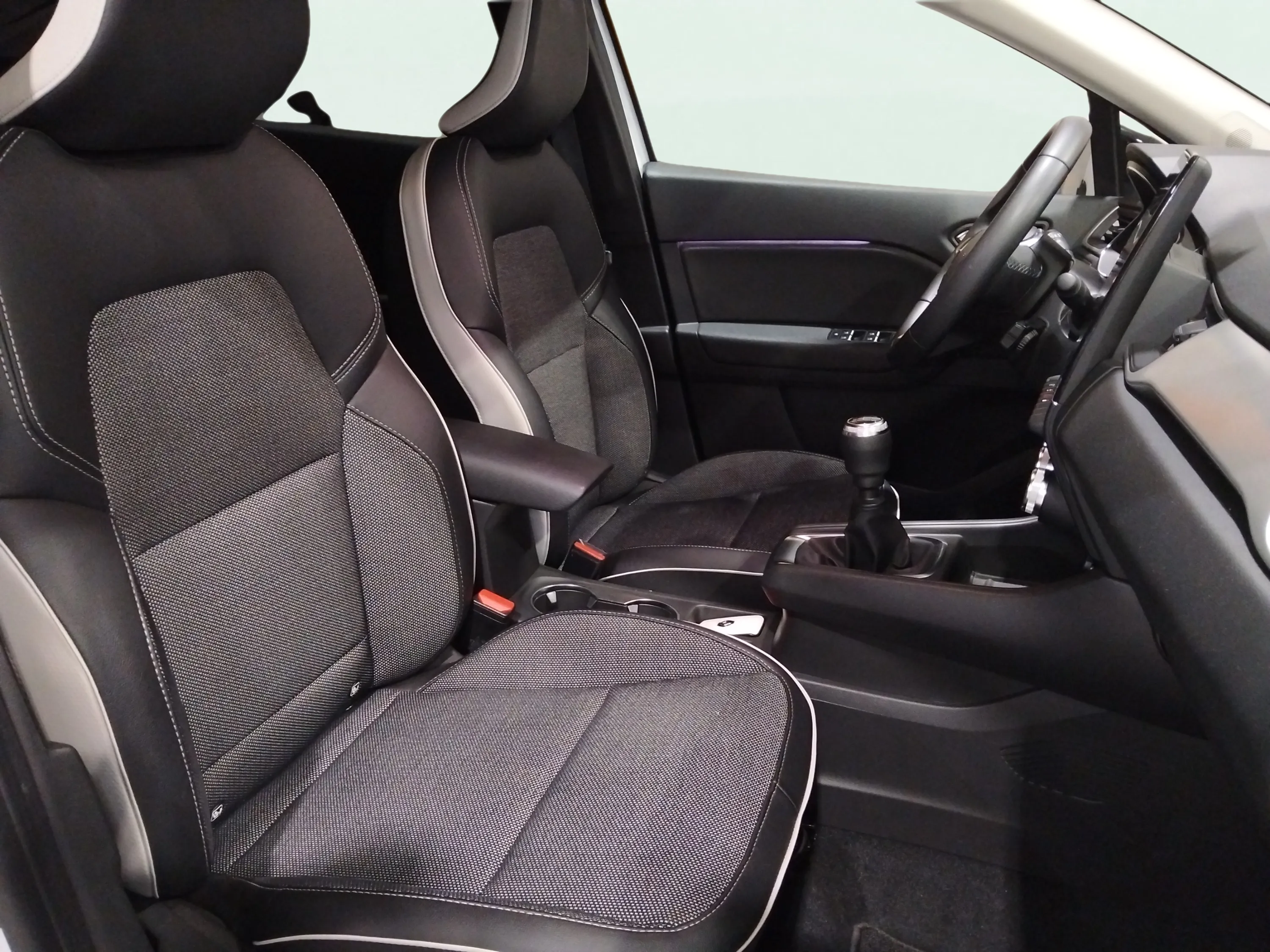 Renault Captur equilibre TCe - foto 13
