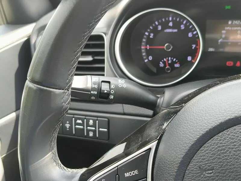 Kia XCeed 1.0 T-GDi Drive - foto 26