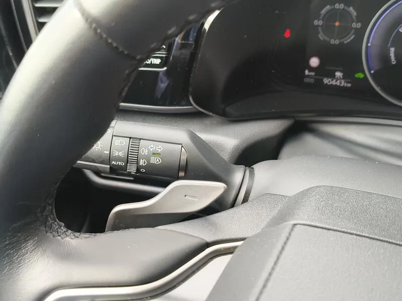 Lexus NX 350h Executive - foto 24