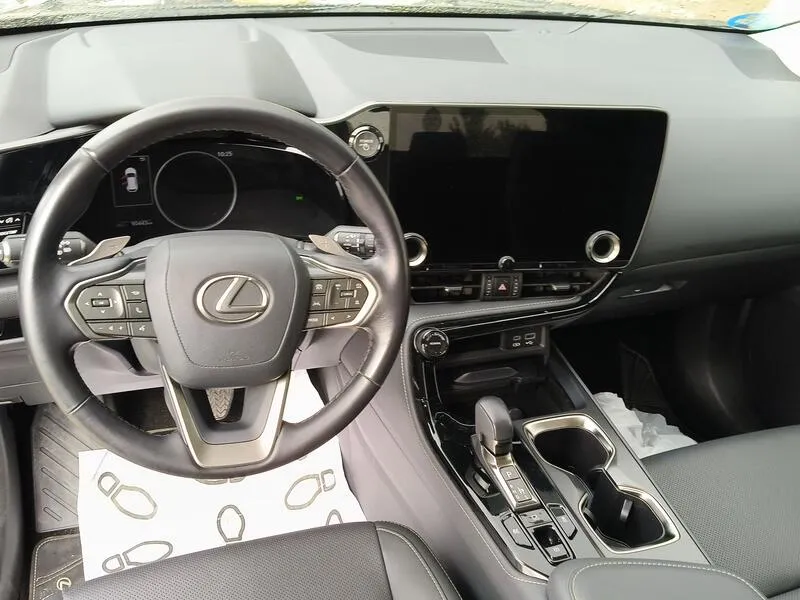 Lexus NX 350h Executive - foto 10