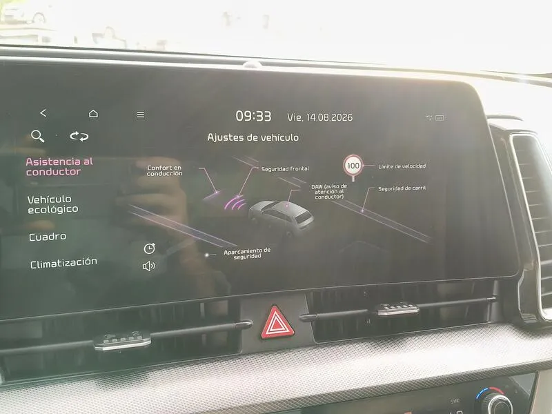 Kia Sportage 1.6 T-GDi PHEV Tech 4x4 - foto 17