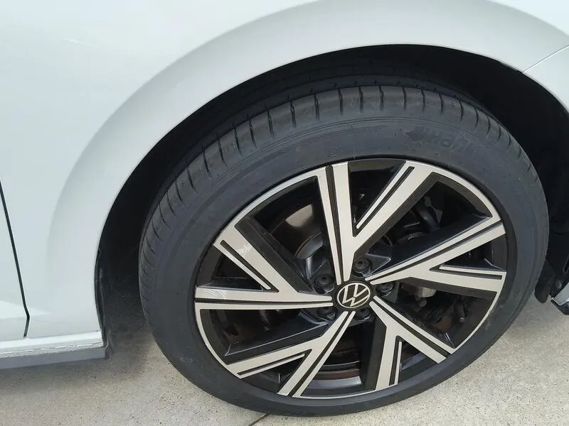 Volkswagen Polo R-Line 1.0 TSI - foto 42