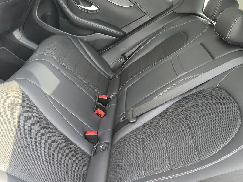 Mercedes-Benz GLC 200 4MATIC - foto 36