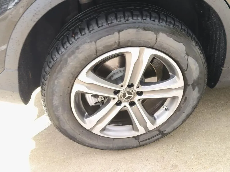 Mercedes-Benz GLC 200 4MATIC - foto 44