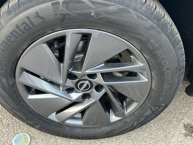 Nissan Qashqai DIG-T mHEV CVT Acenta - foto 25