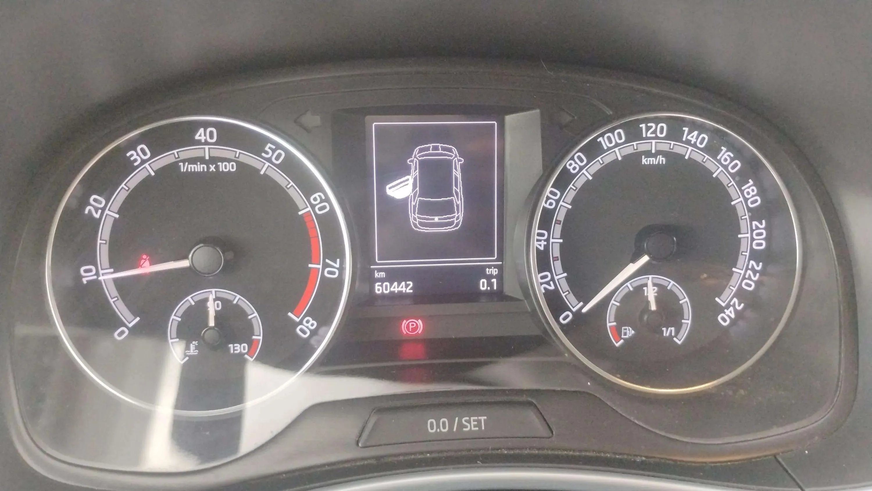Škoda Fabia 1.0 TSI Active - foto 12