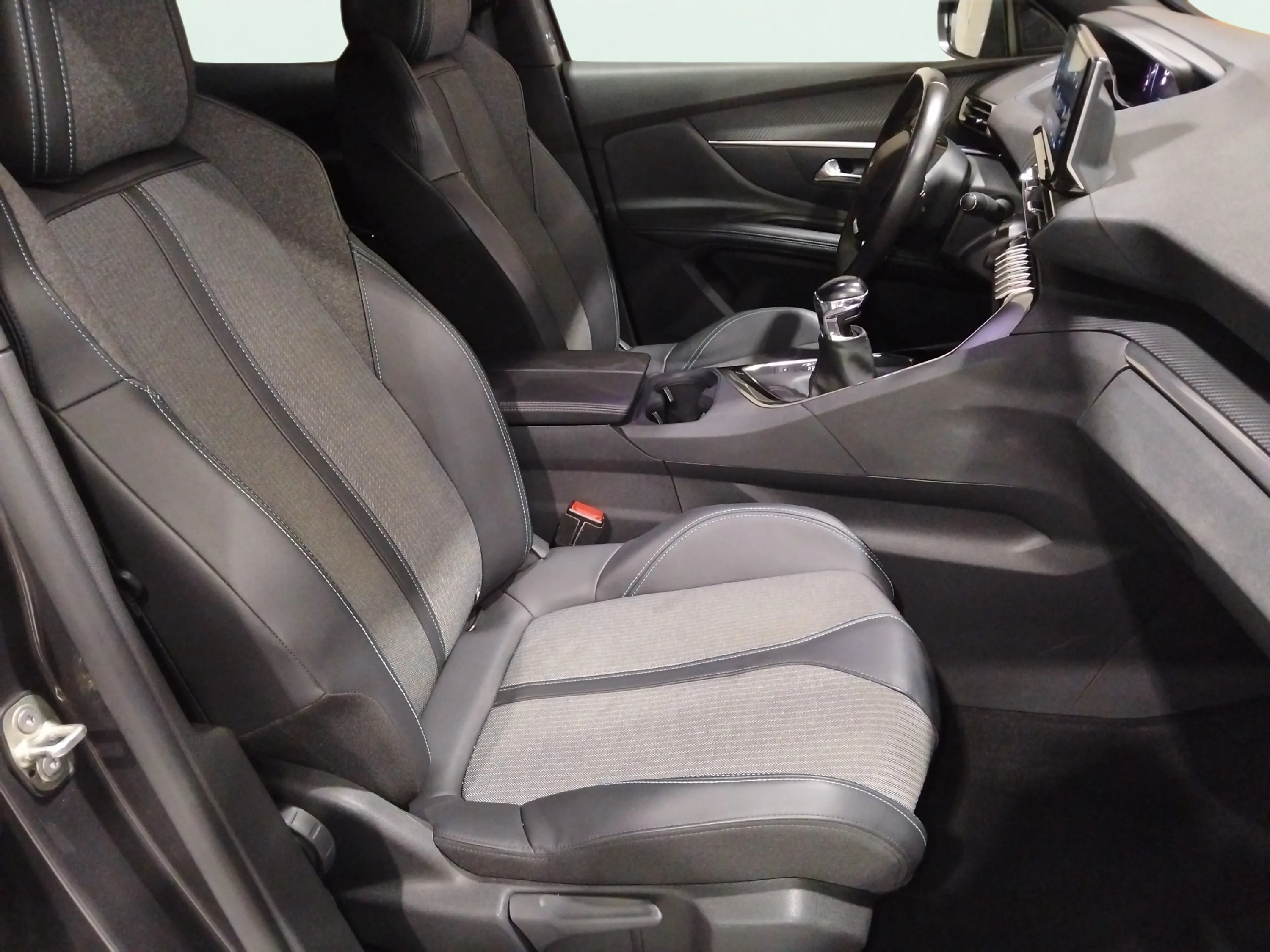 Peugeot 3008 1.2 PureTech Active Pack - foto 13