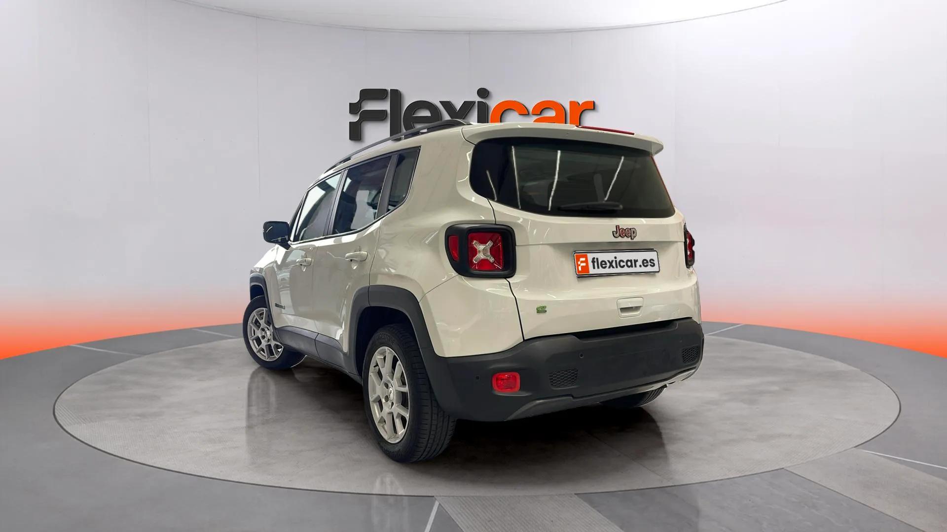 Jeep Renegade eHybrid 1.5 Limited ATX - foto 6