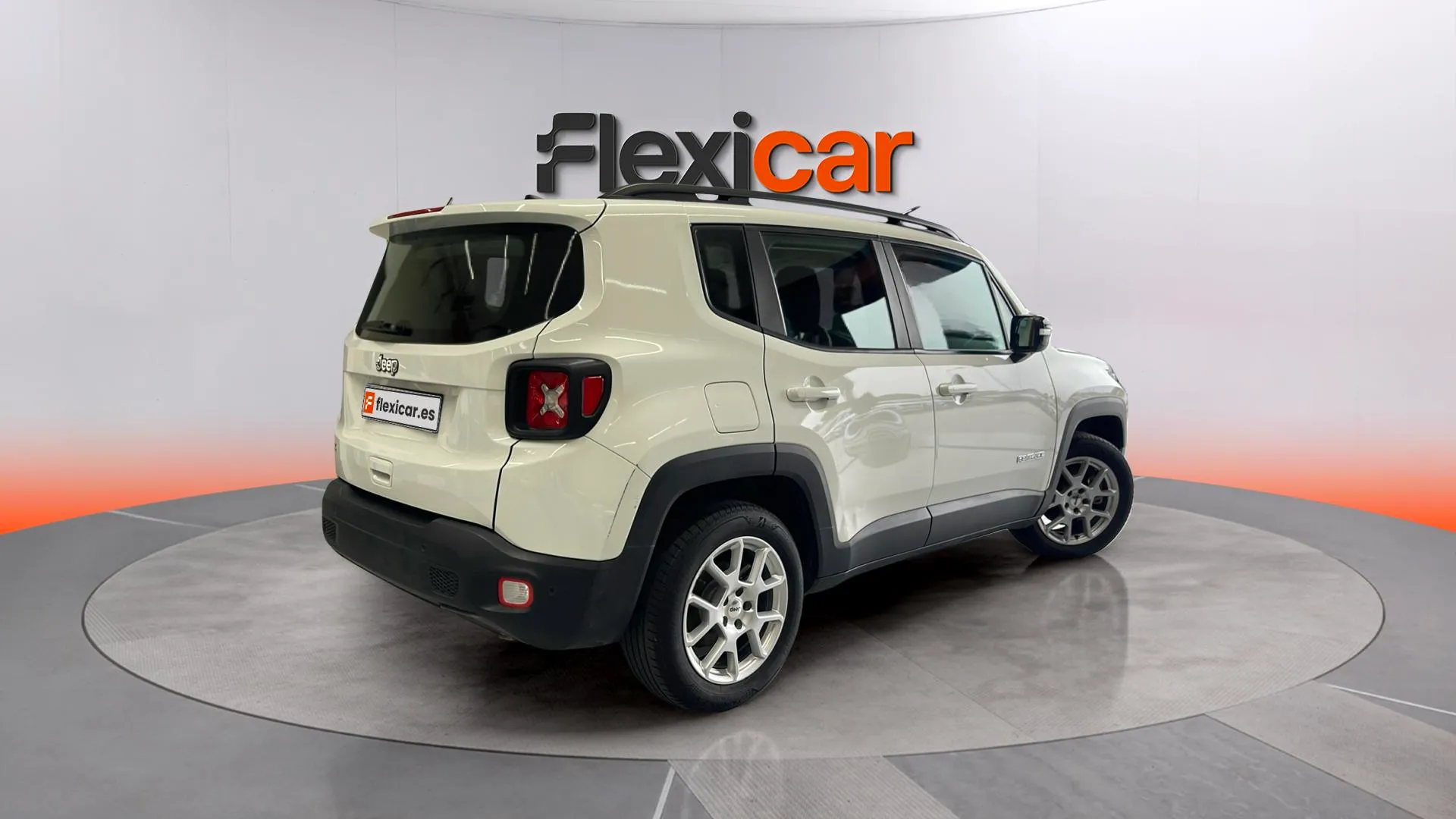 Jeep Renegade eHybrid 1.5 Limited ATX - foto 8