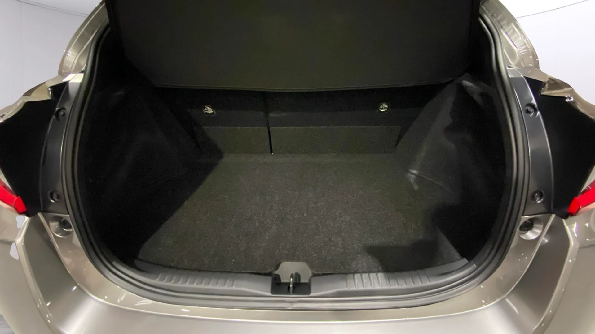 Toyota Yaris 1.6T 276 RZ - foto 9