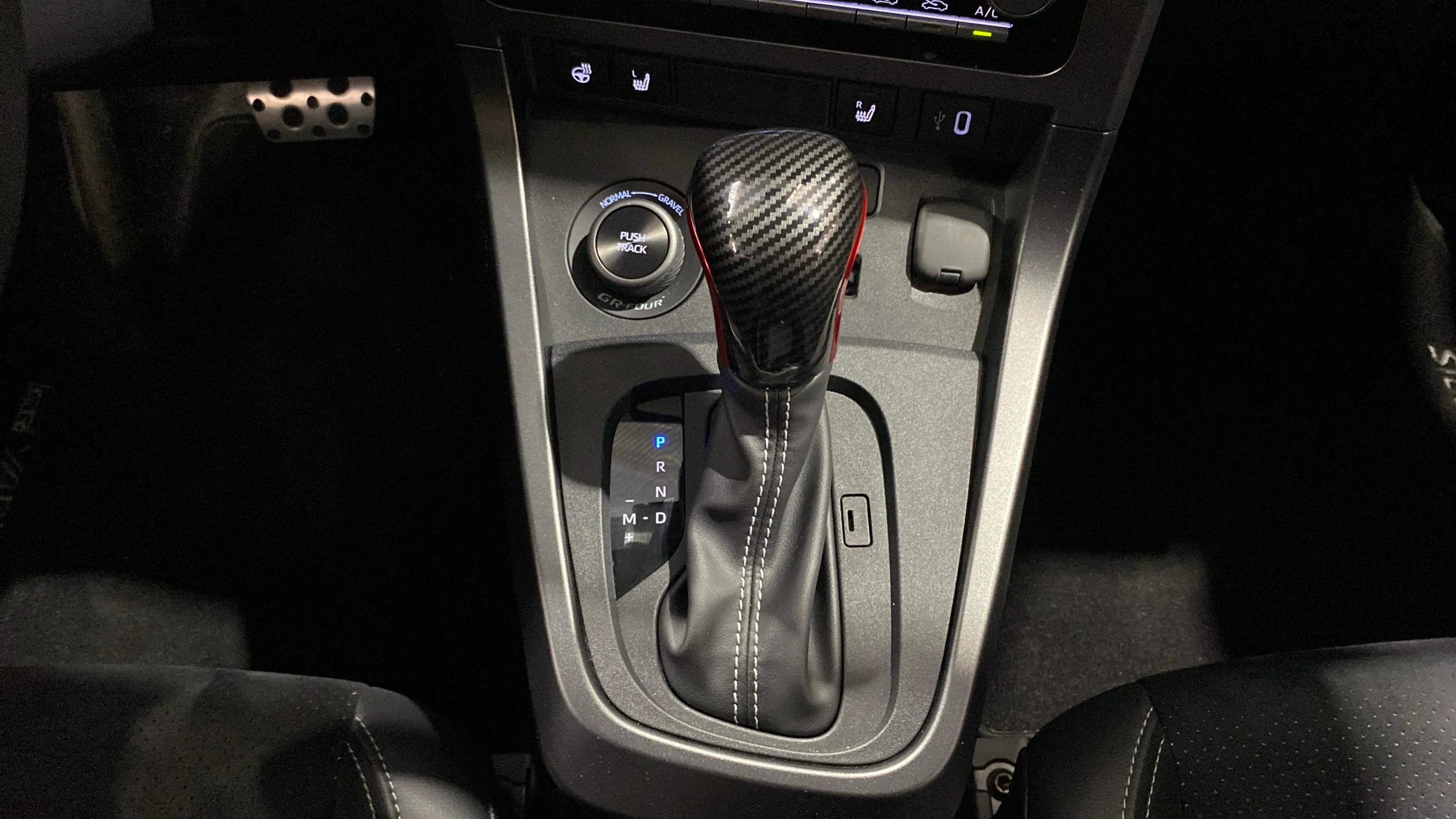 Toyota Yaris 1.6T 276 RZ - foto 26