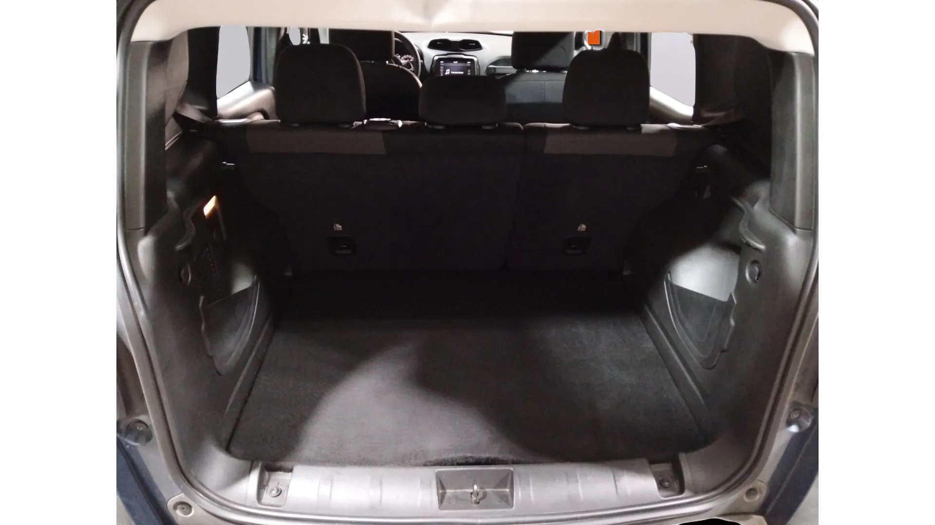 Jeep Renegade eHybrid 1.5 Limited ATX - foto 16