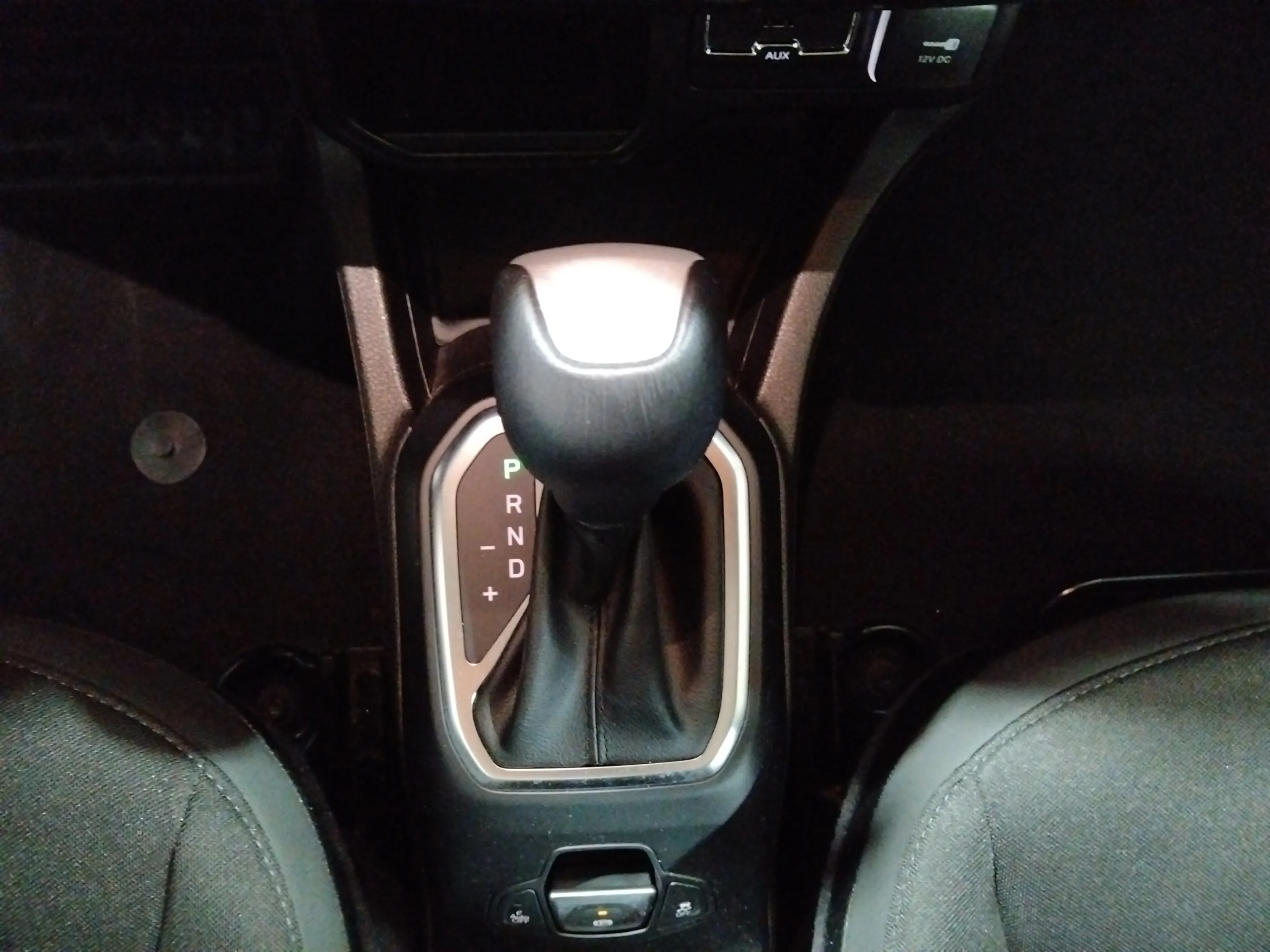 Jeep Renegade eHybrid 1.5 Limited ATX - foto 20