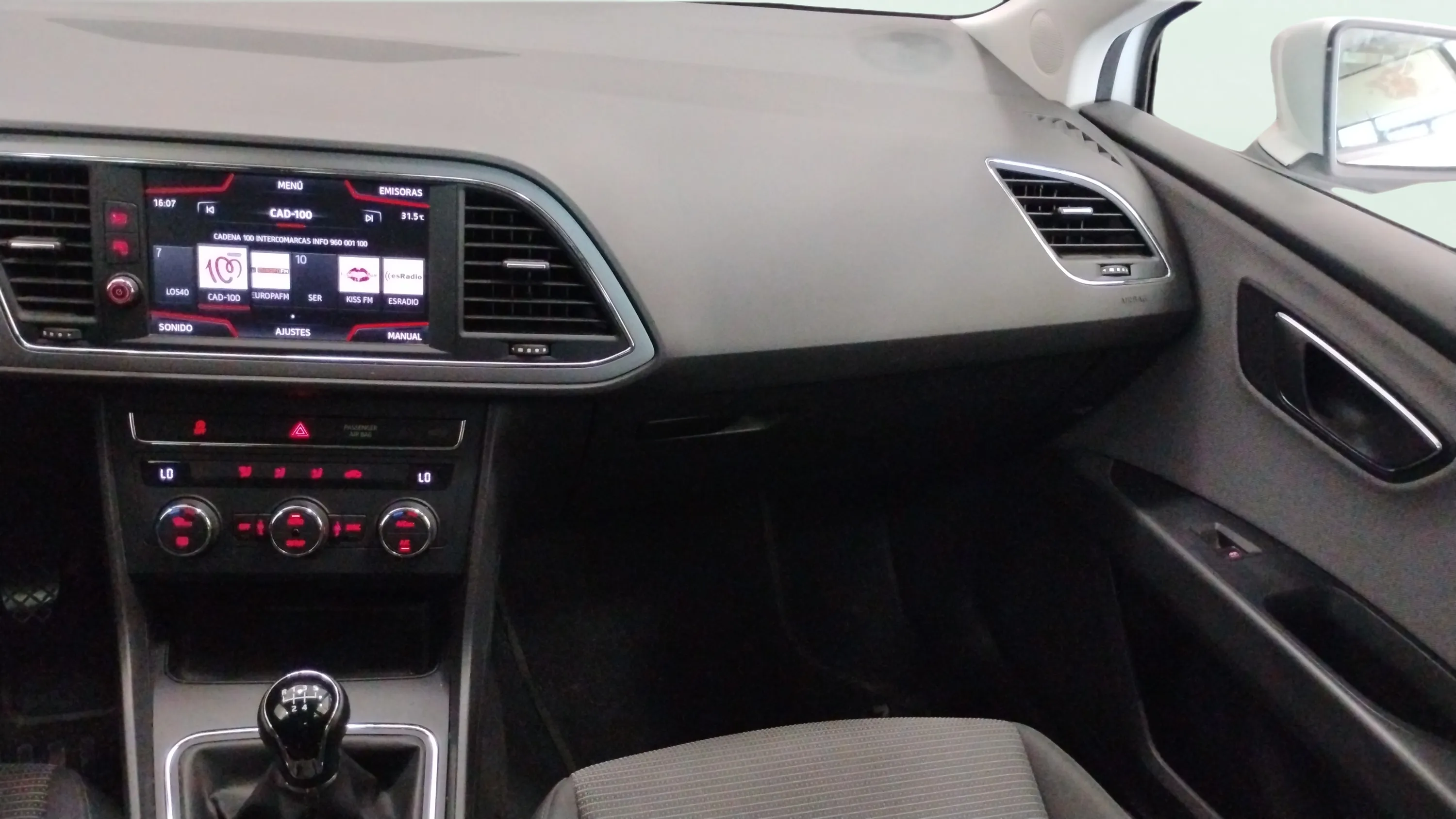 SEAT León ST 1.6 TDI Style - foto 13