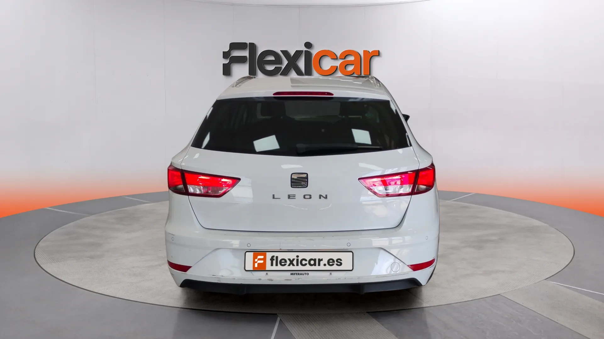 SEAT León ST 1.6 TDI Style - foto 6