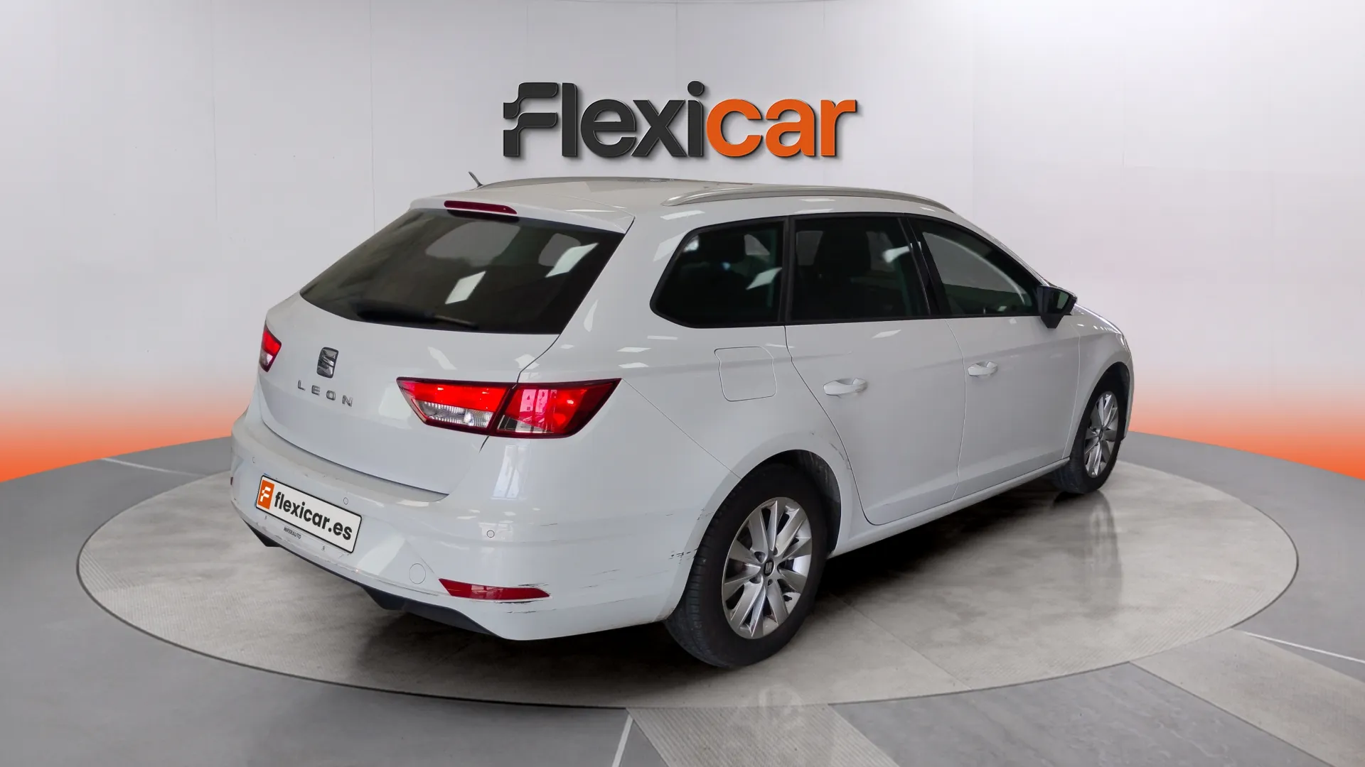 SEAT León ST 1.6 TDI Style - foto 5