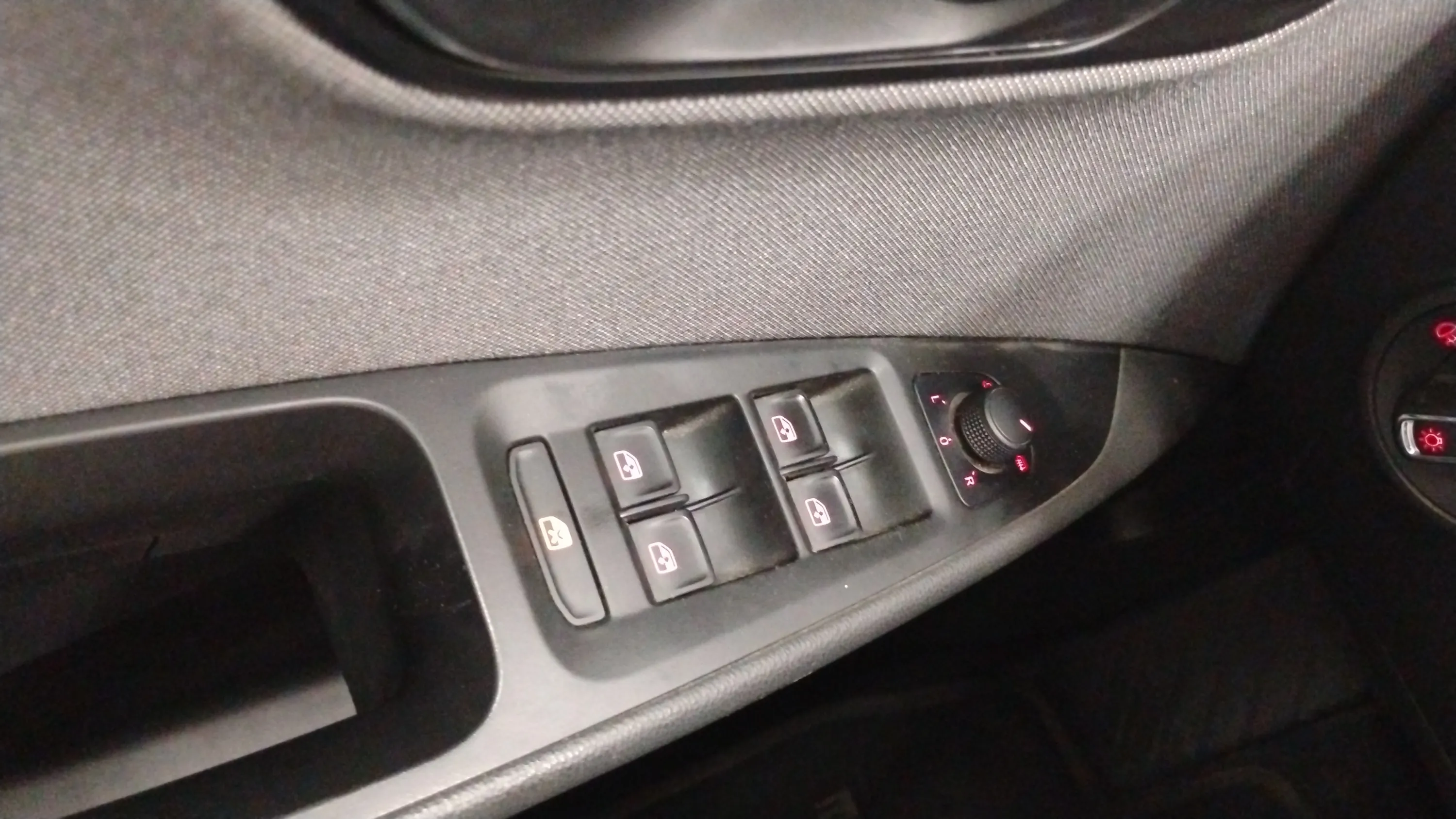 SEAT León ST 1.6 TDI Style - foto 18