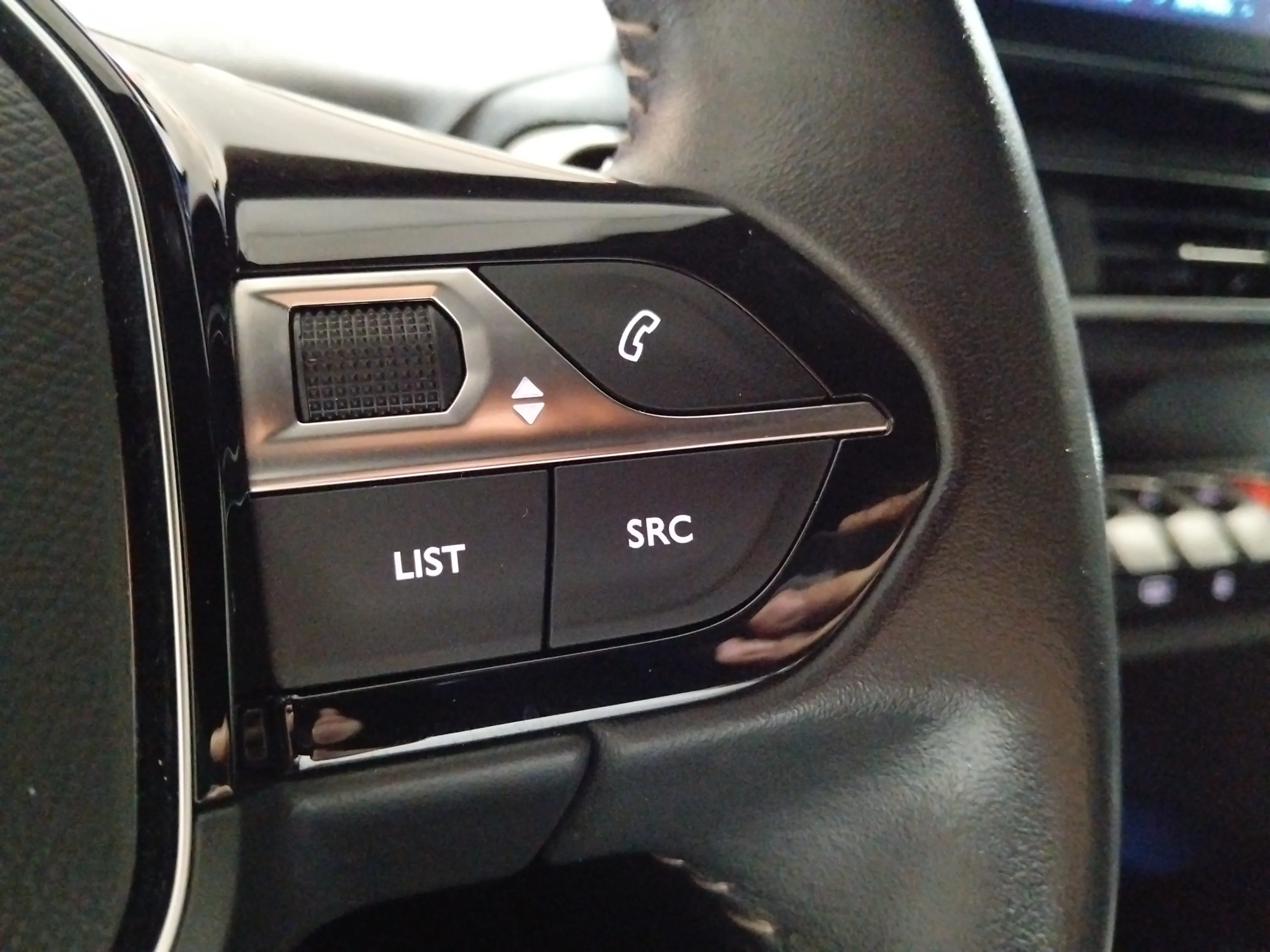 Peugeot 3008 1.2 PureTech GT - foto 22