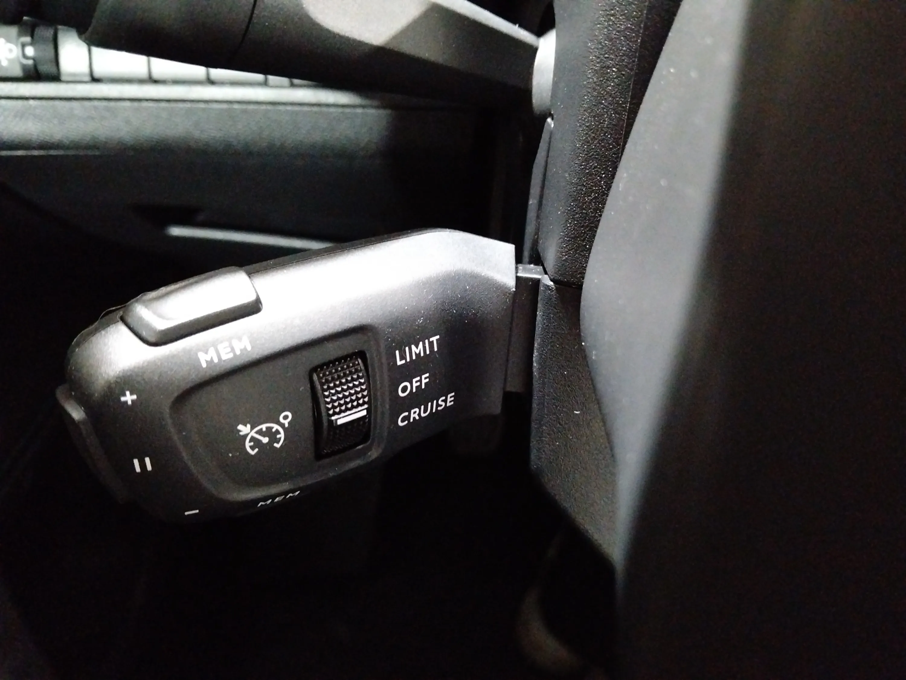 Peugeot 3008 1.2 PureTech GT - foto 24