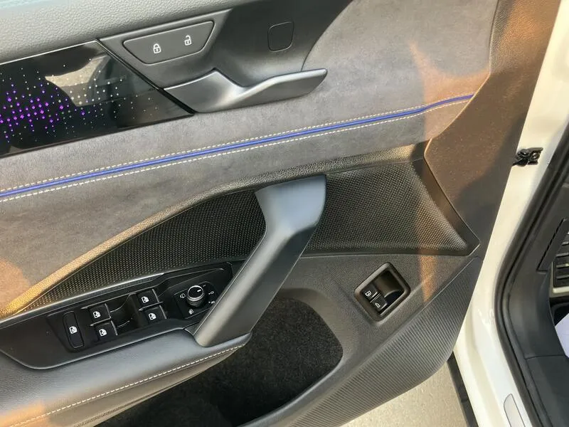 Volkswagen Tayron R-Line TSI - foto 37