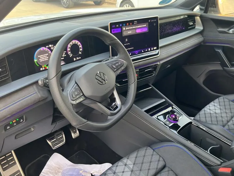 Volkswagen Tayron R-Line TSI - foto 10