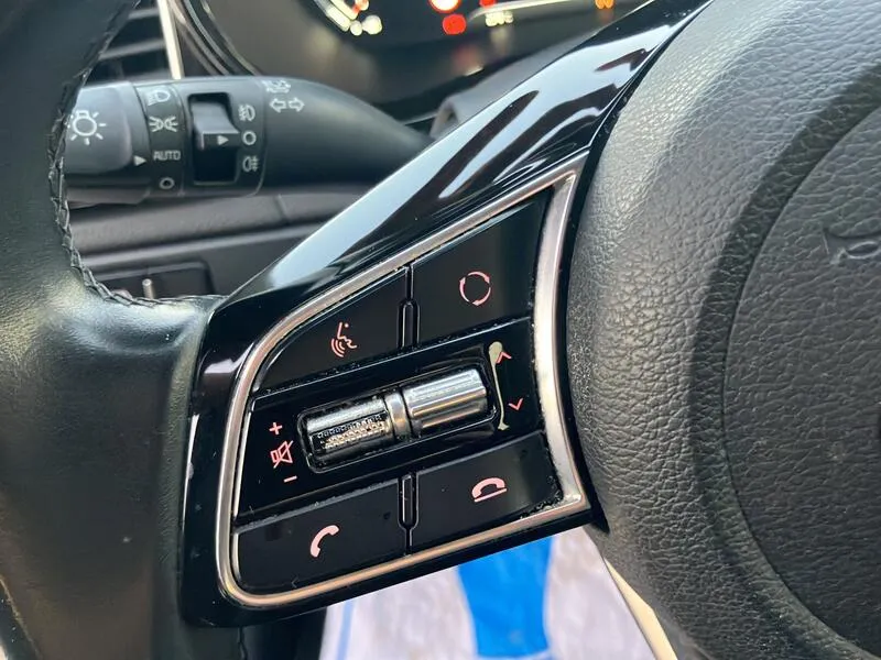 Kia XCeed 1.6 MHEV iMT Emotion - foto 40