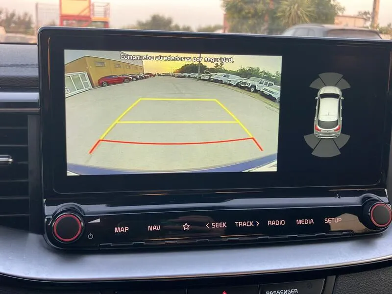 Kia XCeed 1.6 MHEV iMT Emotion - foto 46