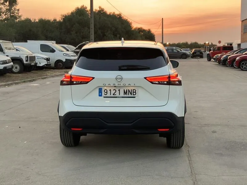 Nissan Qashqai DIG-T mHEV 4x2 Acenta - foto 5