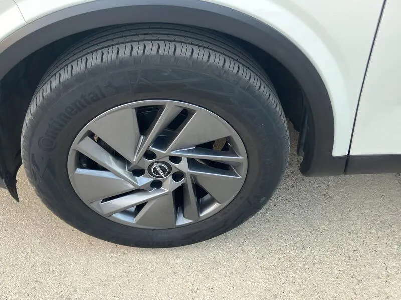 Nissan Qashqai DIG-T mHEV 4x2 Acenta - foto 19