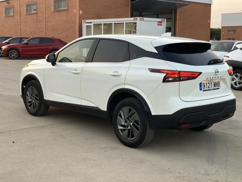 Nissan Qashqai DIG-T mHEV 4x2 Acenta - foto 4