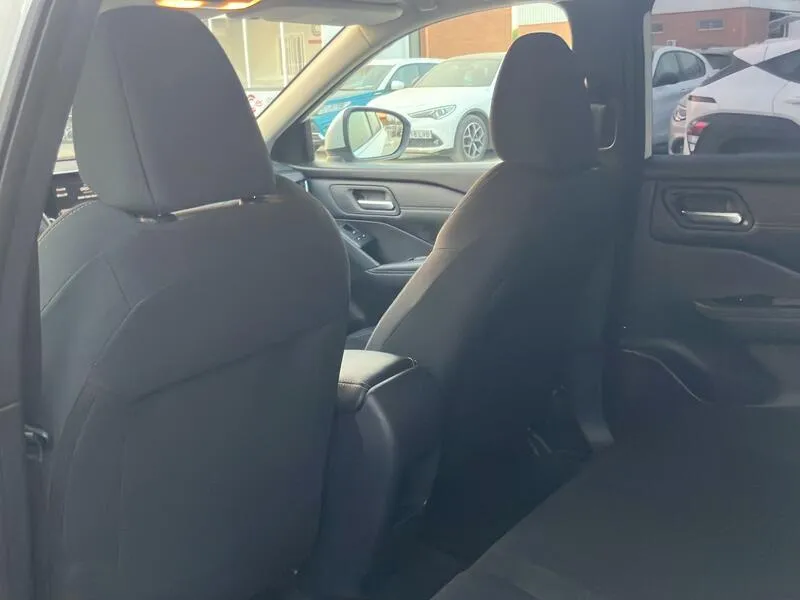 Nissan Qashqai DIG-T mHEV 4x2 Acenta - foto 33