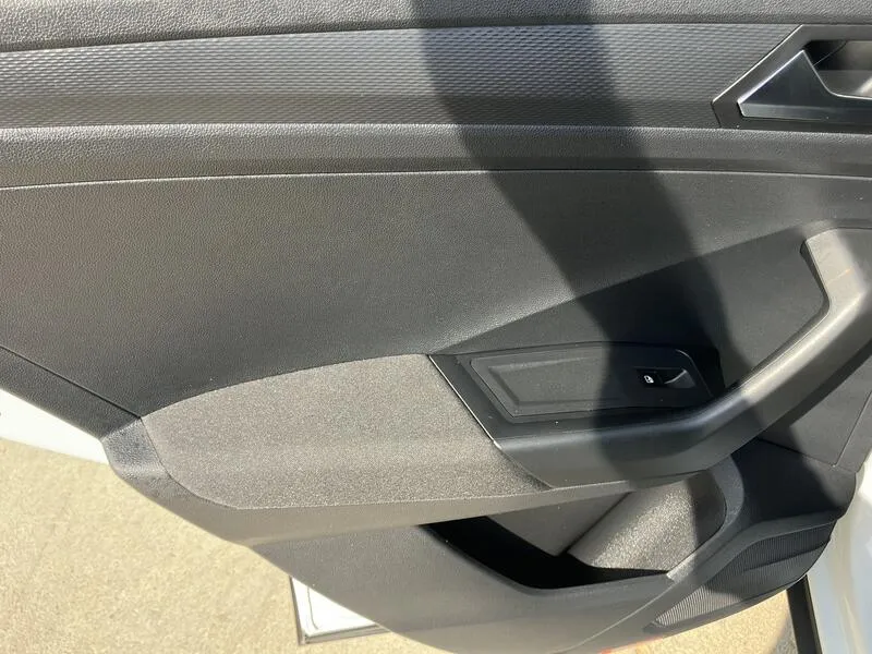 Volkswagen T-Roc Life 1.0 TSI - foto 34