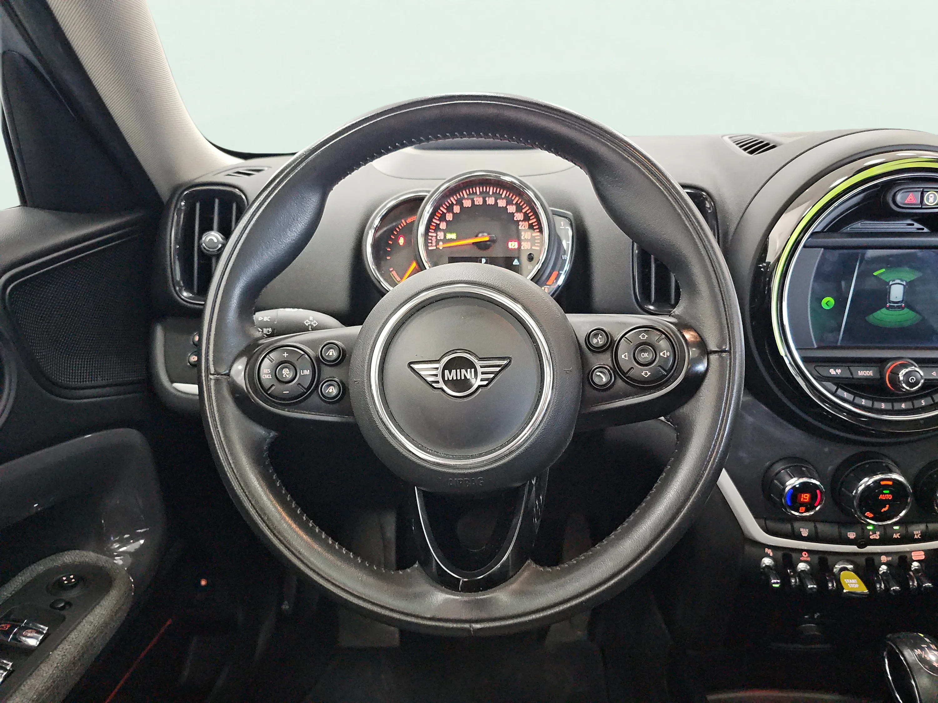 MINI Countryman Cooper S E ALL4 - foto 11