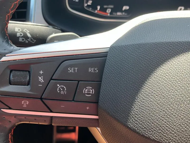SEAT Ateca 2.0 TDI FR Go - foto 35