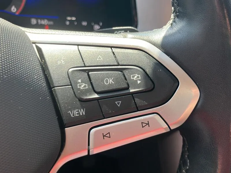 Volkswagen T-Roc Life 2.0 TDI - foto 35