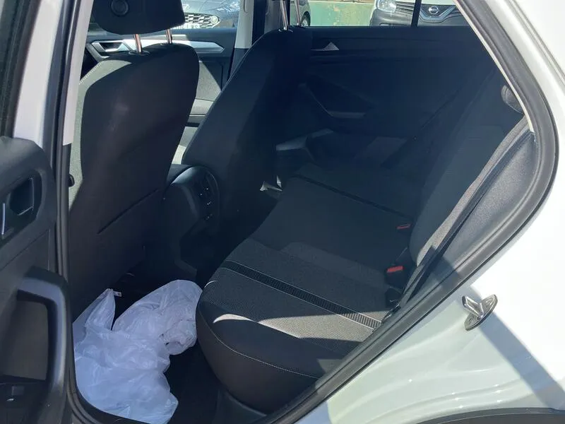 Volkswagen T-Roc Life 2.0 TDI - foto 15