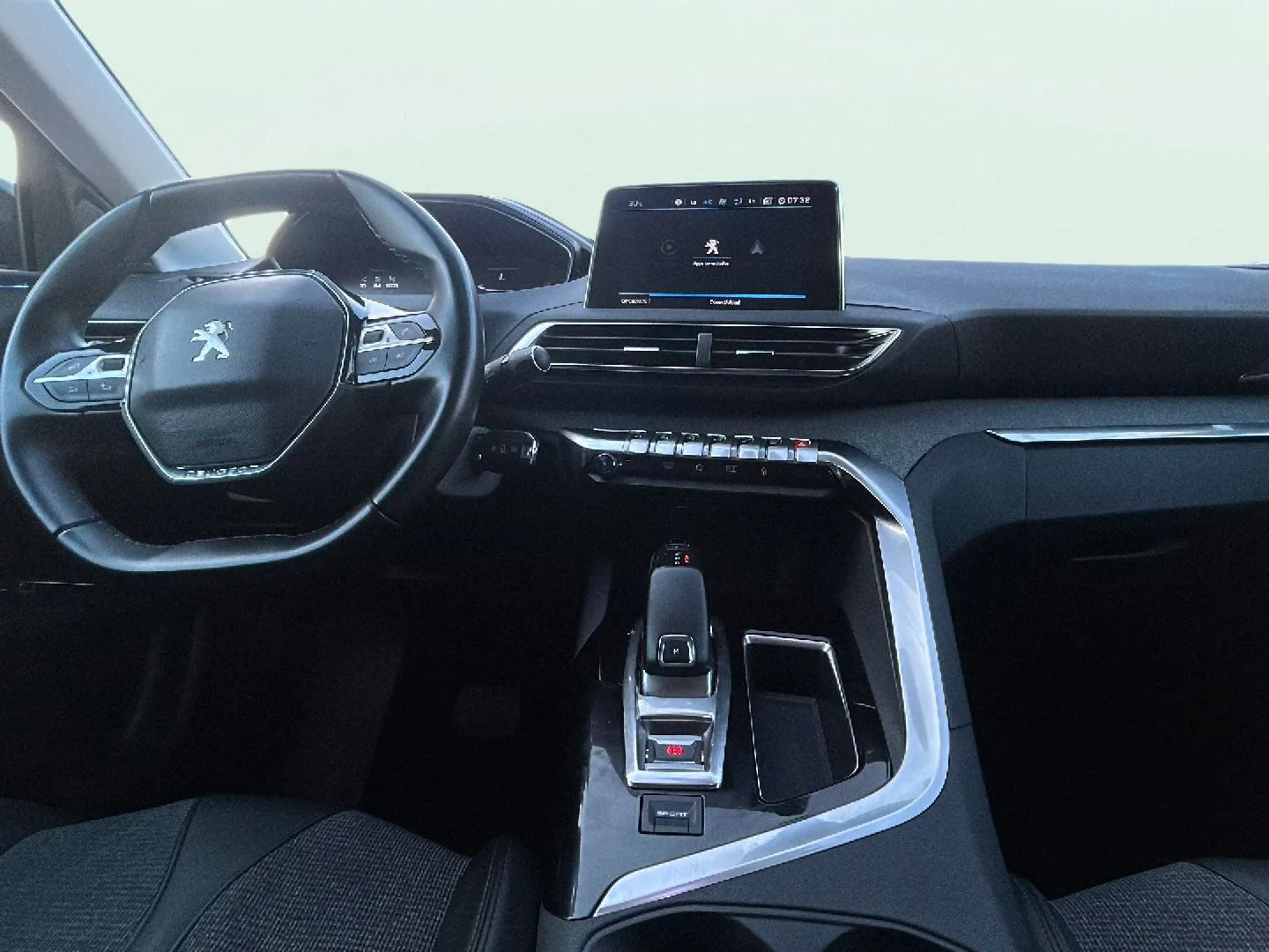 Peugeot 5008 Allure 1.2L PureTech EAT8 - foto 10