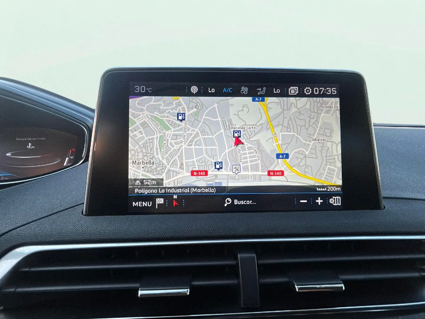 Peugeot 5008 Allure 1.2L PureTech EAT8 - foto 26