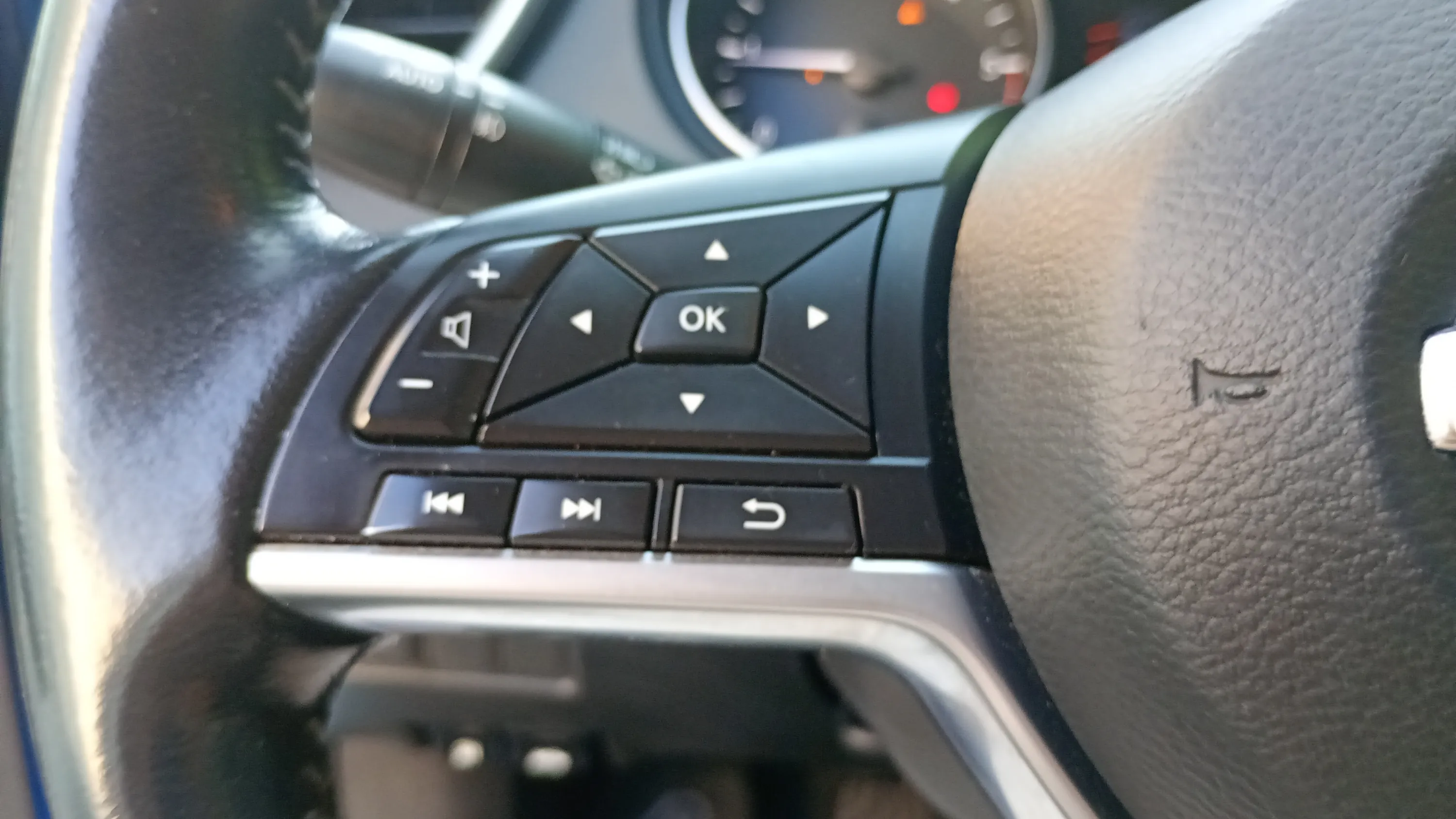 Nissan Qashqai dCi 4WD Acenta - foto 16