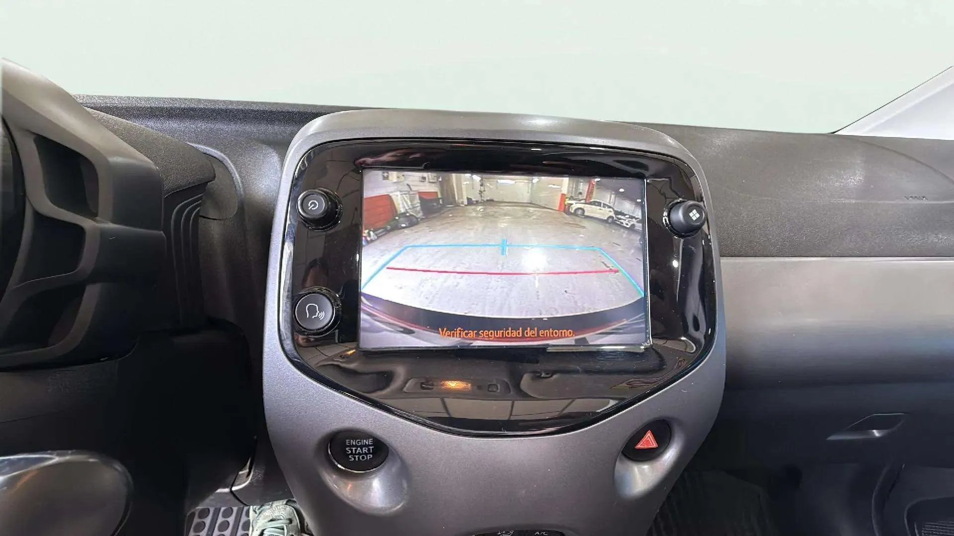 Toyota Aygo 1.0 70 x-wave - foto 16