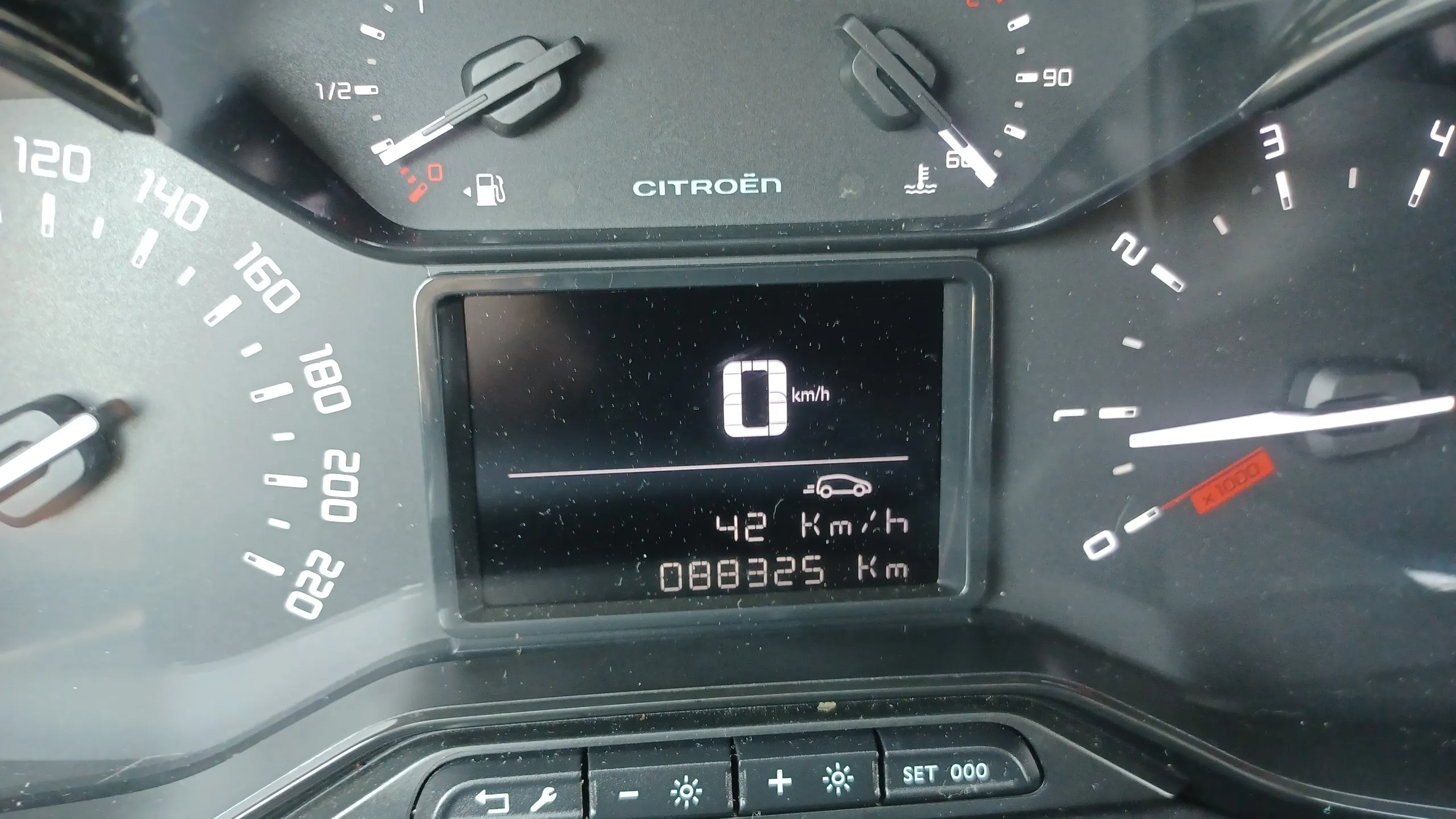 Citroën C3 Aircross BlueHDi Feel - foto 12