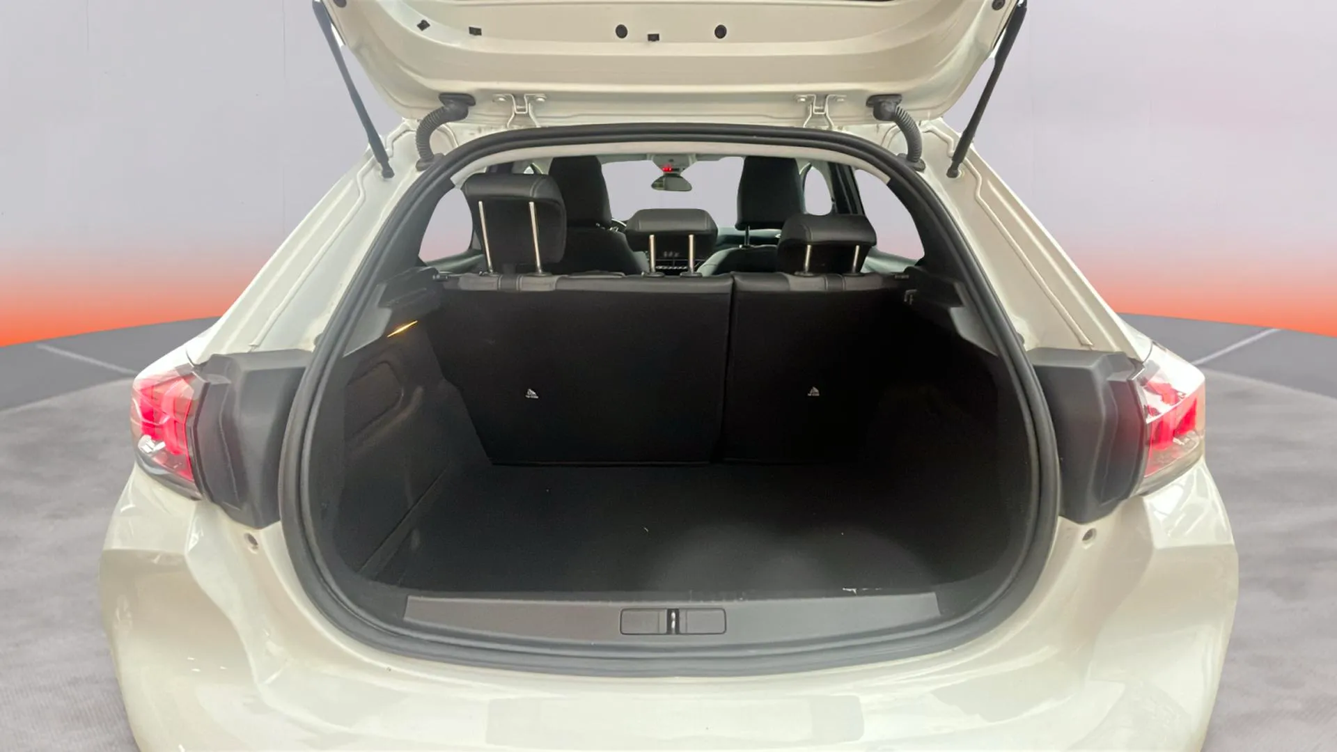 Peugeot 208 PureTech Allure - foto 9